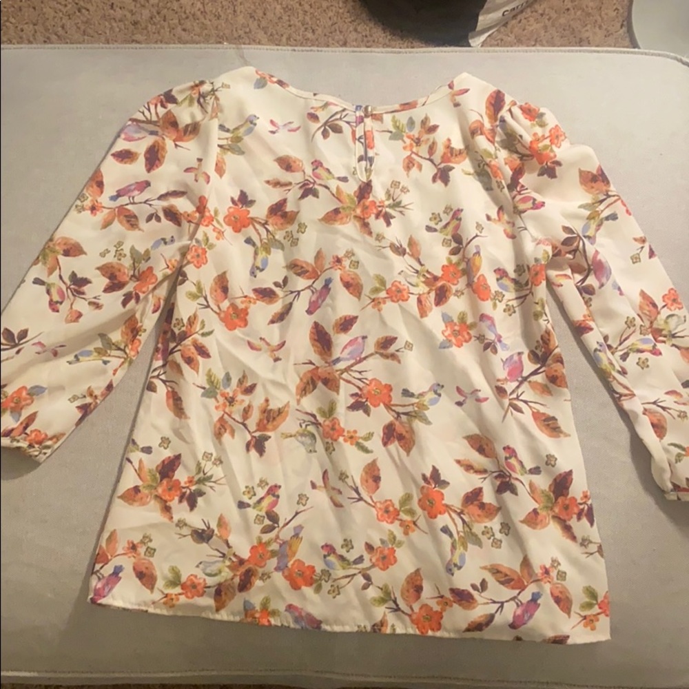 Floral Blouse - Picture 3 of 3